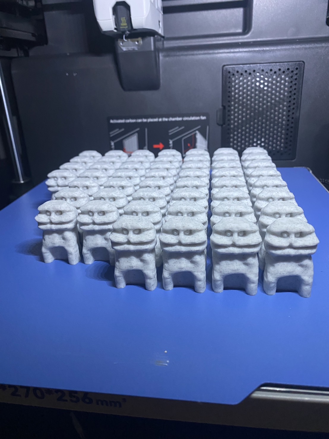 3Dプリンターで製作した石じし